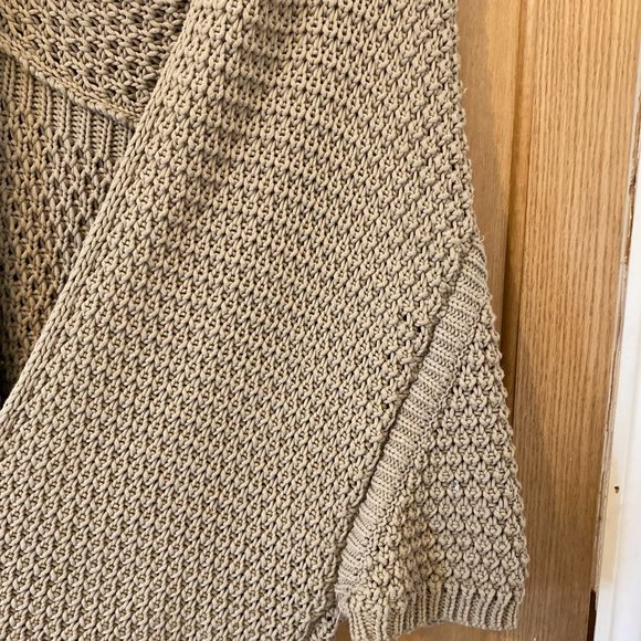 Zara Knit Sweater - Picture 5 of 7